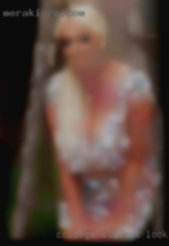 College wives in Syracuse, NY student looking for fun.