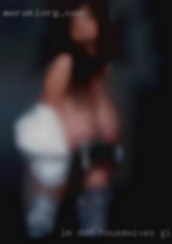 I'm DDF, discreet housewives Gloucester and I can host.