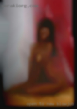 Open blowjob in Clovis to new and fun experiences.